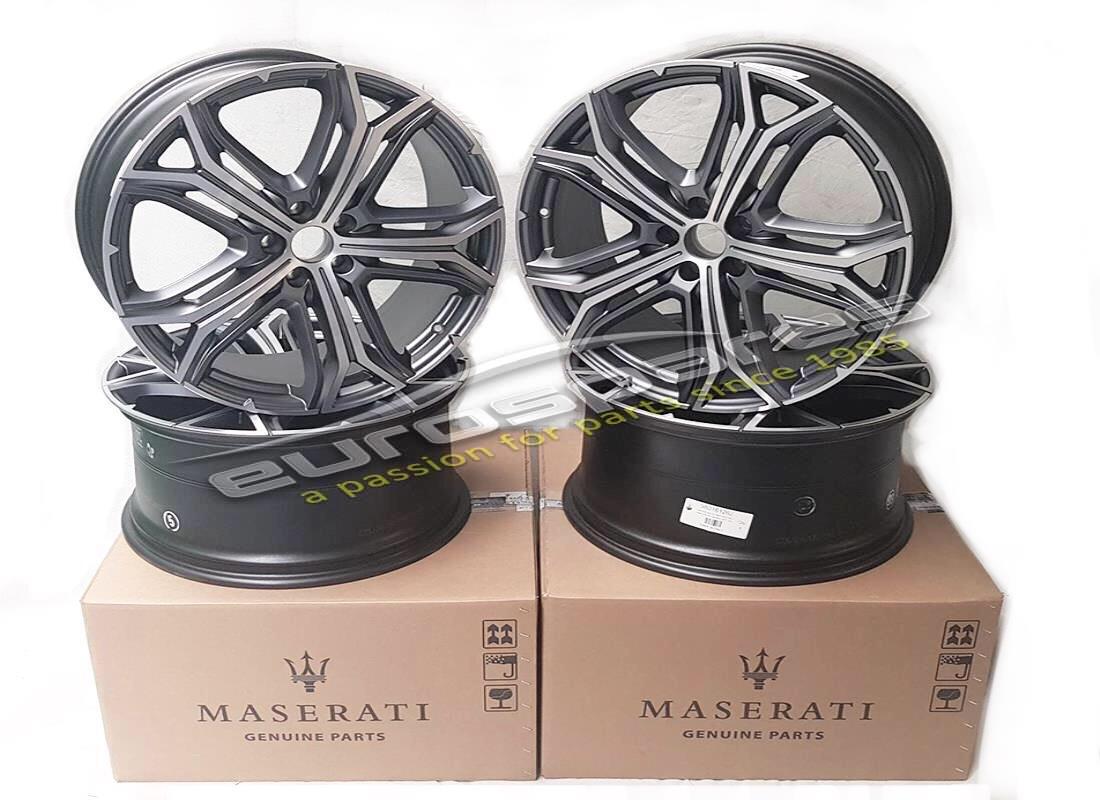 NEW Maserati WHEELS SET (HELIOS) DEEP IRON 21 INCH . PART NUMBER 980001198 (1)