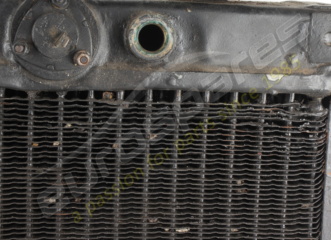 USED LAMBORGHINI WATER RADIATOR. PART NUMBER 001710466 (2) used lamborghini water radiator. part number 001710466 (2)