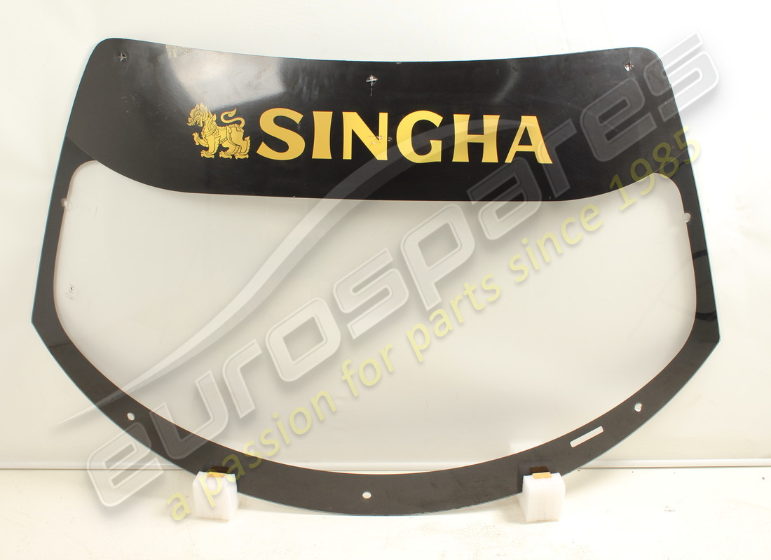 USED Ferrari WINDSCREEN 458 CHALLENGE . PART NUMBER 83306000 (1)