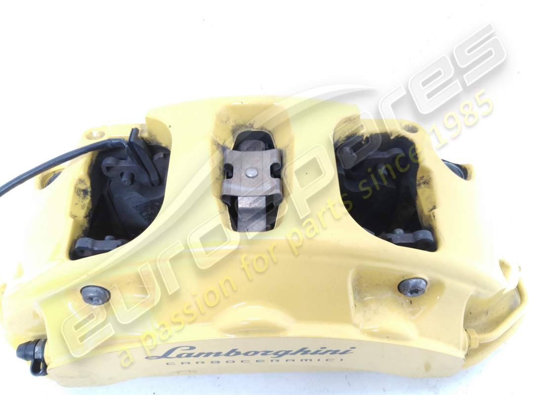 used lamborghini ccb caliper front. part number 470615105q (2)