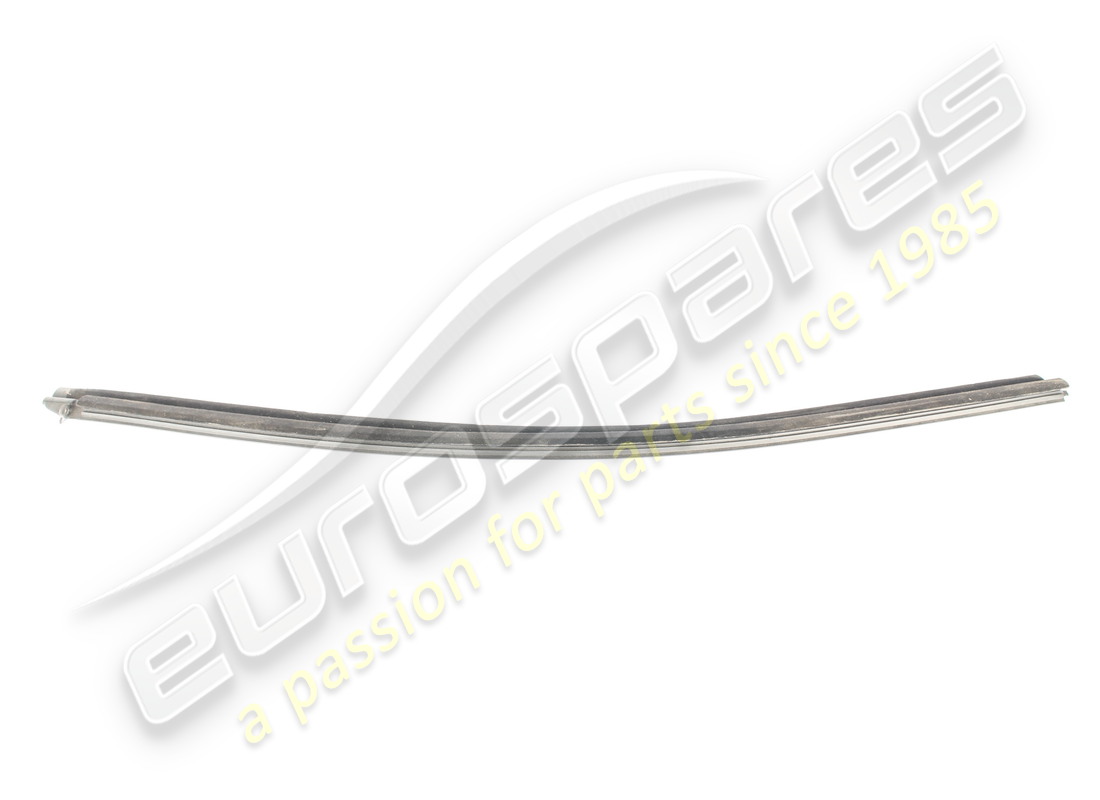 used ferrari lh outer glass scraper. part number 67129500 (2)