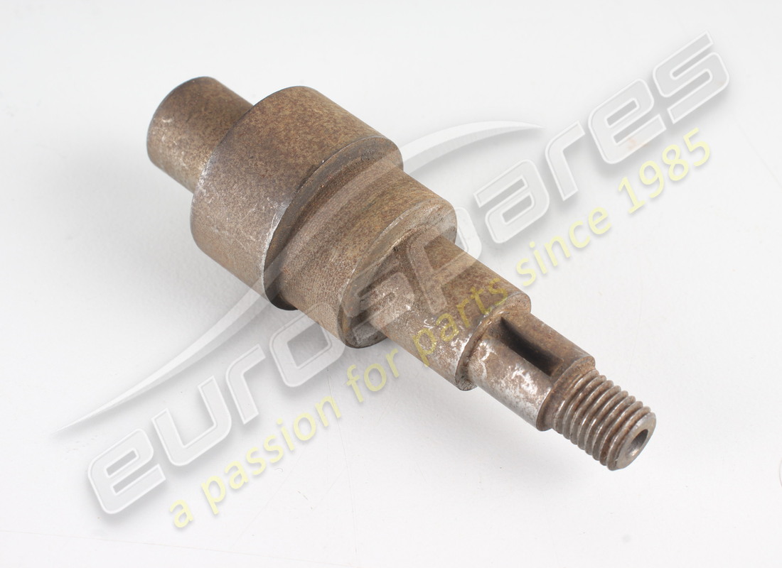 new ferrari fuel pump drive shaft. part number 34407 (1)