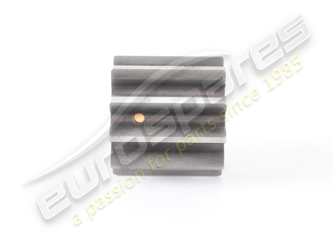 NEW FERRARI OIL PUMP GEAR. PART NUMBER 105704 (2) new ferrari oil pump gear. part number 105704 (2)
