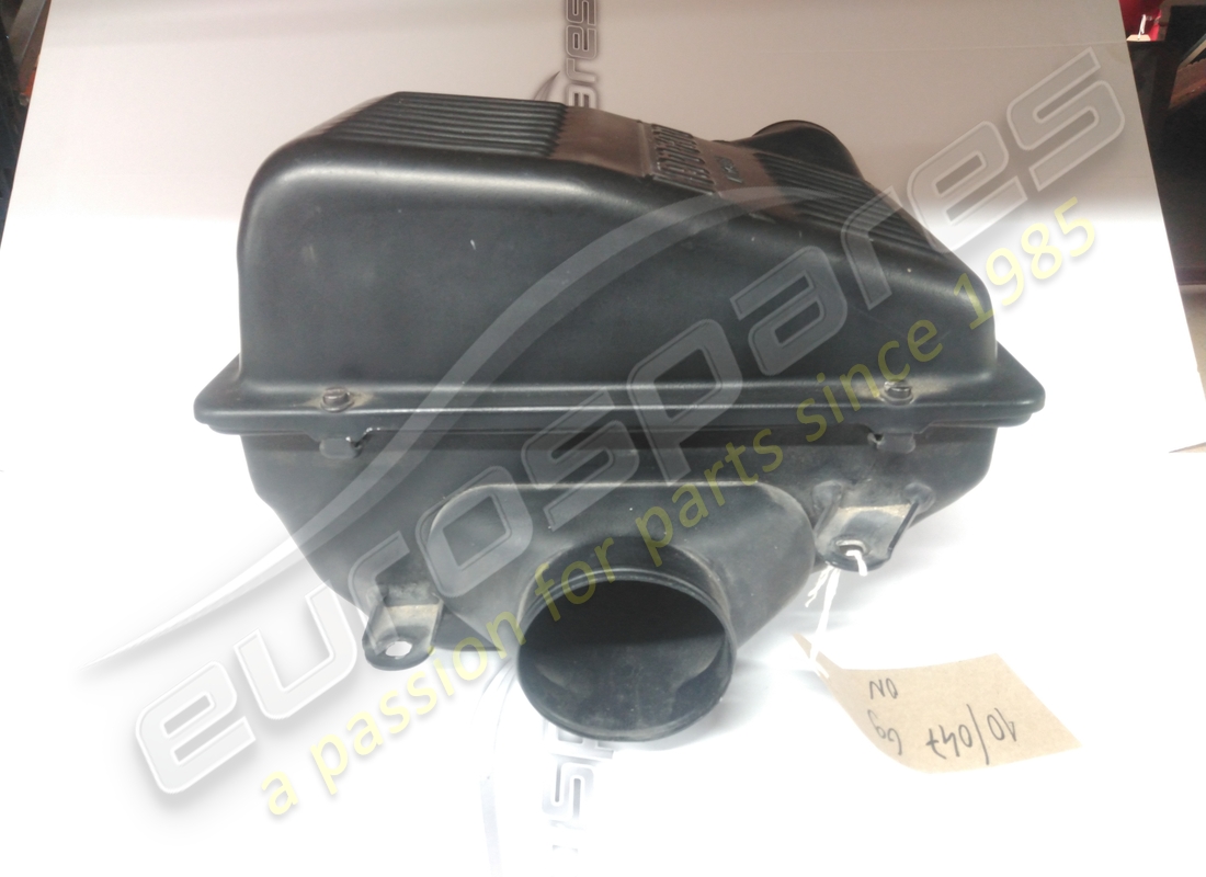 USED FERRARI LH AIR INTAKE COMPLETE. PART NUMBER 164190 (4) used ferrari lh air intake complete. part number 164190 (4)