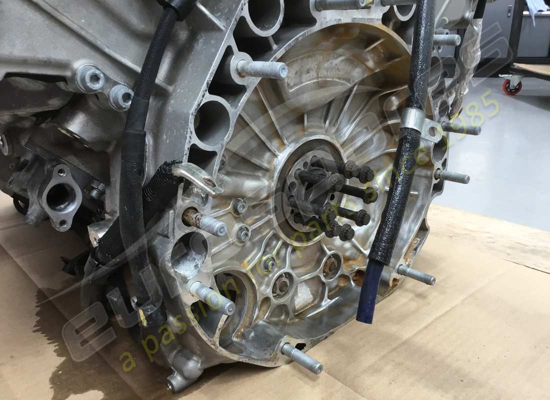 used ferrari tributo engine. part number 985000334 (8)