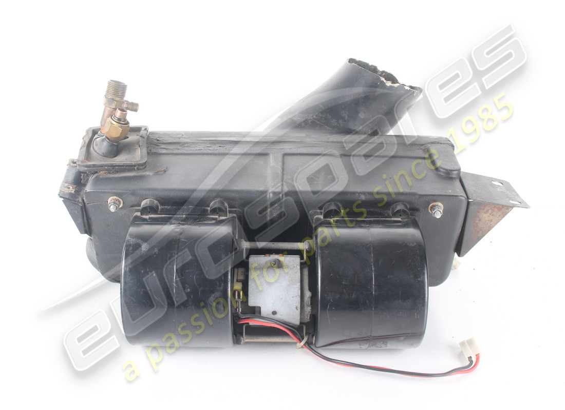 used ferrari evaporator complete rhd part number 61859600 (5)