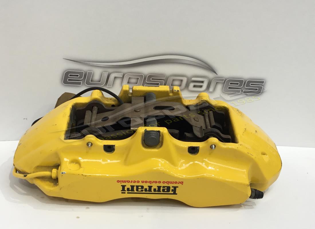 USED Ferrari RH FRONT CALIPER WITH PADS . PART NUMBER 219362 (1)
