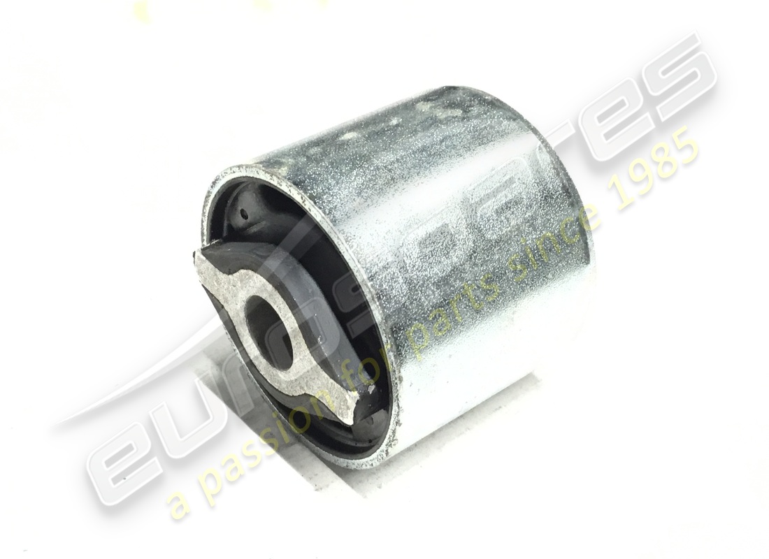 NEW MASERATI DIFFERENTIAL SUPPORT PAD. PART NUMBER 238620 (1) new maserati differential support pad. part number 238620 (1)