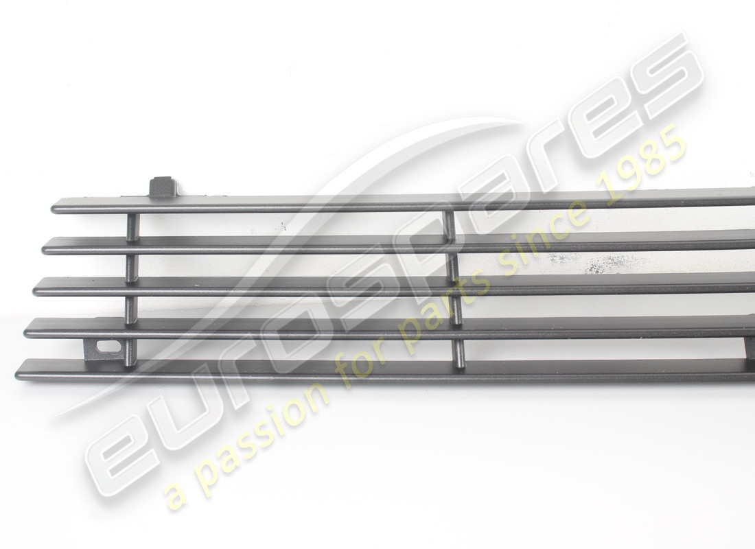 NEW MASERATI FRONT BUMPER GRILL. PART NUMBER 366300346 (3) new maserati front bumper grill. part number 366300346 (3)