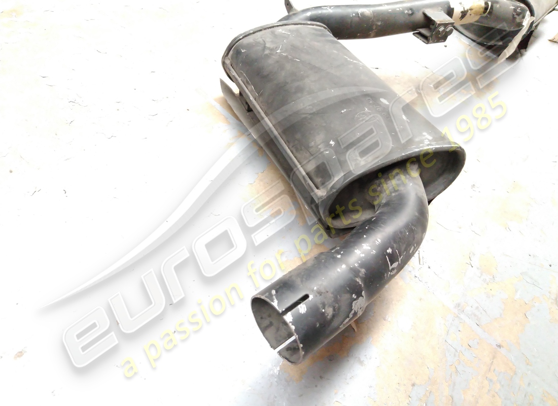 NEW MASERATI MUFFLER. PART NUMBER 319062109 (3) new maserati muffler. part number 319062109 (3)