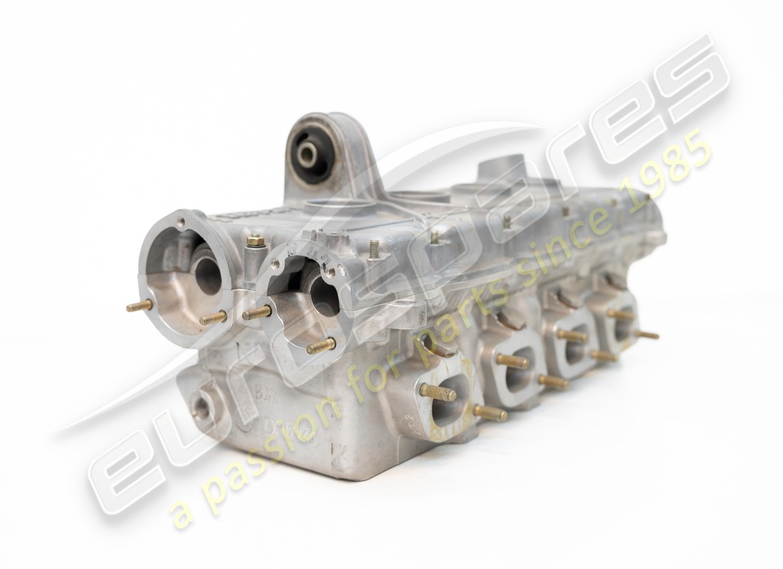 new ferrari rh cyliner head complete. part number 131877 (1)