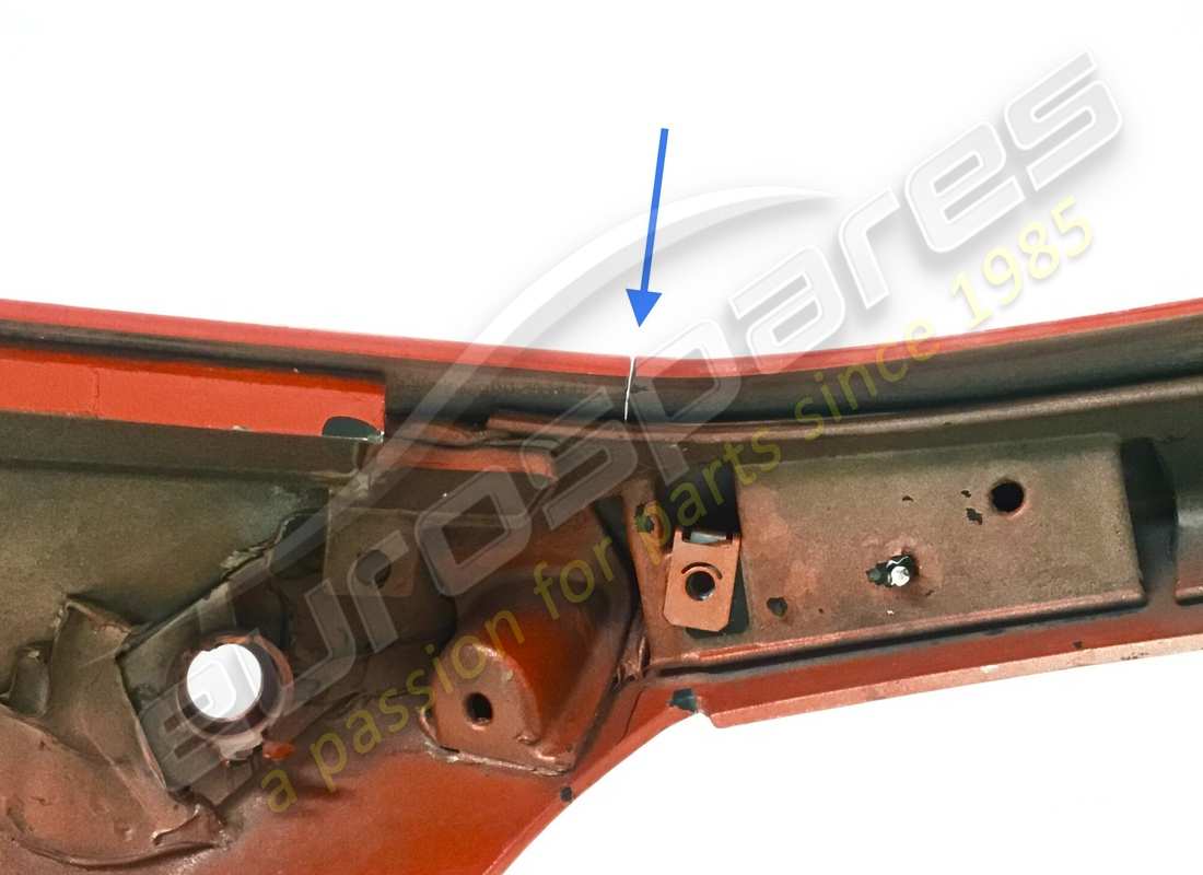 USED FERRARI FRONT BUMPER. PART NUMBER 985753436 (4) used ferrari front bumper. part number 985753436 (4)