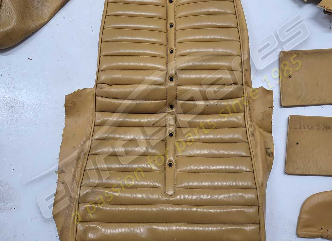 USED FERRARI COMPETE TRIMS SEATS. PART NUMBER FINT001 (7) used ferrari compete trims seats. part number fint001 (7)