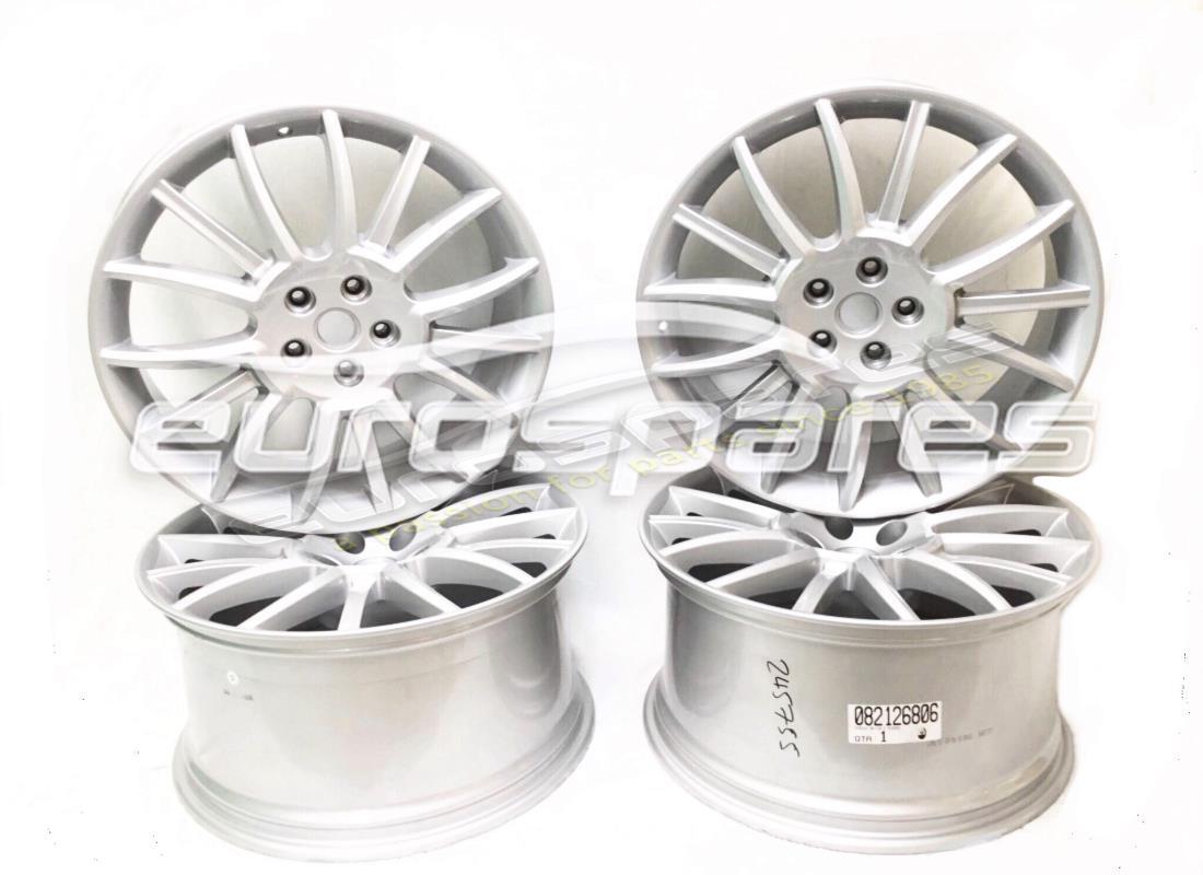 NEW Maserati 20 WHEEL SET (SILVER) . PART NUMBER 82126106A (1)