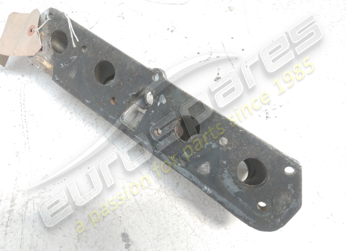 USED FERRARI RH INLET MANIFOLD. PART NUMBER 108125 (3) used ferrari rh inlet manifold. part number 108125 (3)