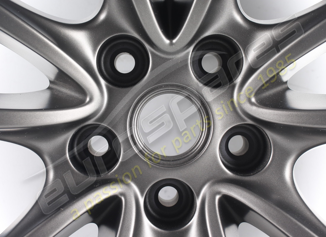 new ferrari scuderia rear wheel 10j x 19 inch. part number 226580 (2)