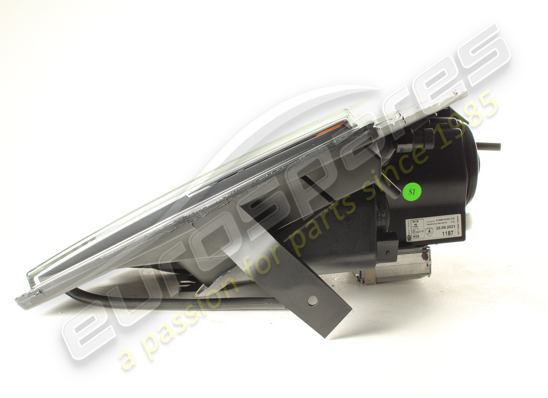 NEW LAMBORGHINI RH RHD GAS DISCHARGE HEADLIGHT. PART NUMBER 414941032D (2) new lamborghini rh rhd gas discharge headlight. part number 414941032d (2)