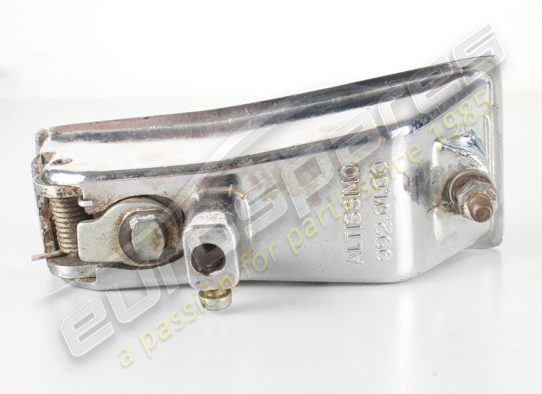 NEW FERRARI LOCK SET. PART NUMBER 2466243002 (2) new ferrari lock set. part number 2466243002 (2)