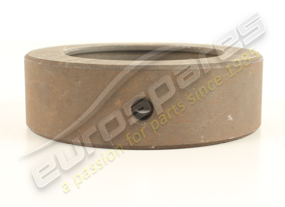 NEW FERRARI SUPPORT. PART NUMBER 560467 (2) new ferrari support. part number 560467 (2)