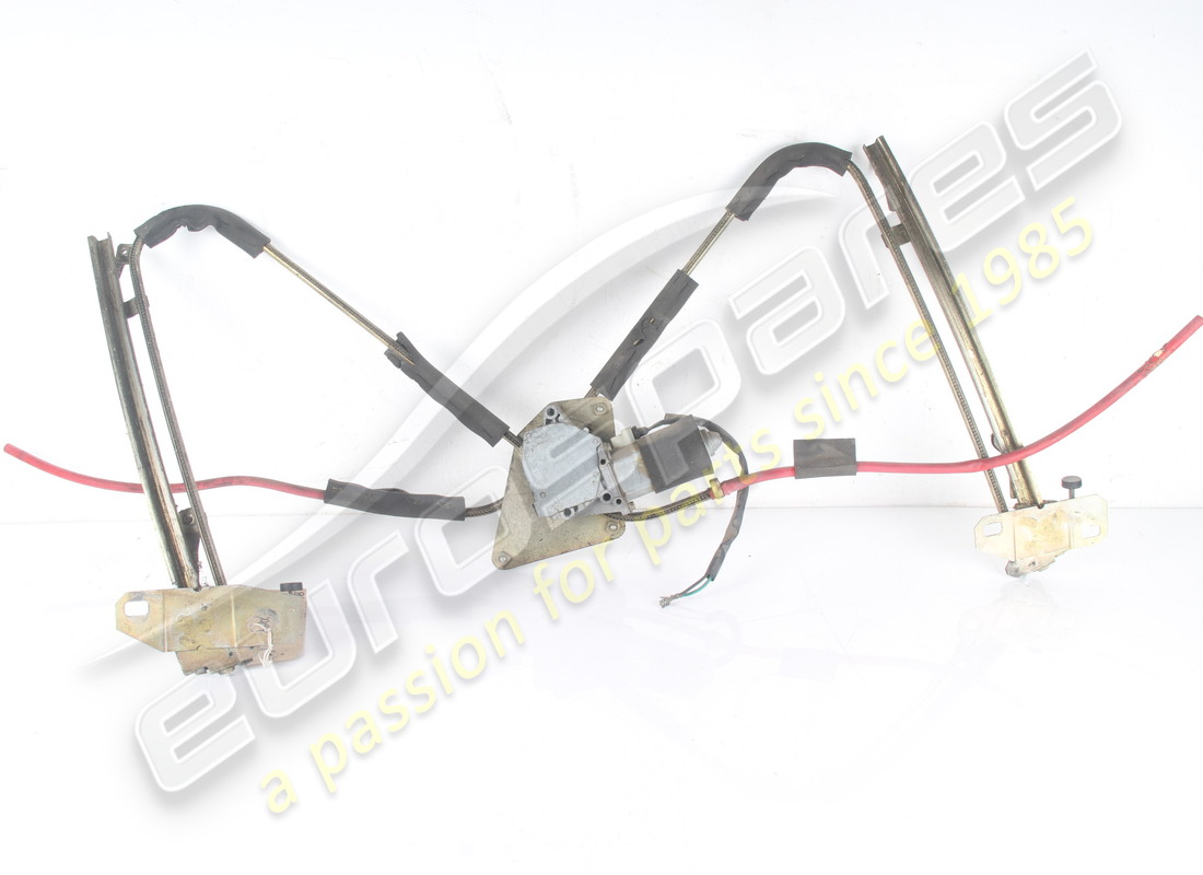 USED FERRARI RH WINDOW MOTOR/LIFT ASSEMBLY. PART NUMBER 62107200 (1) used ferrari rh window motor/lift assembly. part number 62107200 (1)