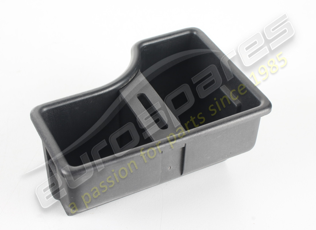 NEW FERRARI ASHTRAY INSERT LHD PART NUMBER 60593700 (2) new ferrari ashtray insert lhd part number 60593700 (2)