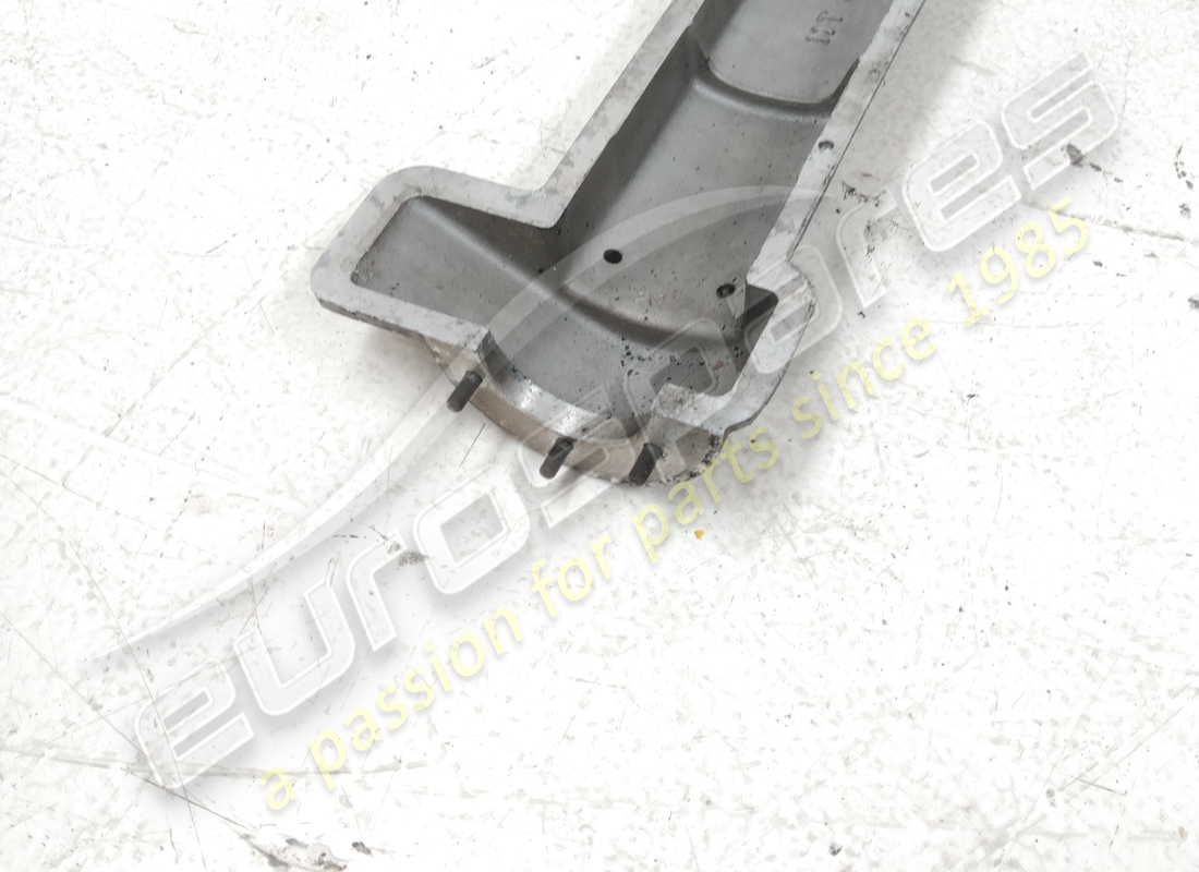 USED LAMBORGHINI COVER. PART NUMBER 001100904 (3) used lamborghini cover. part number 001100904 (3)