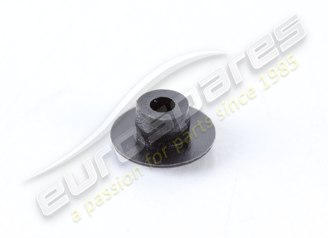 NEW PORSCHE CAP - D - MJ 1976>>. PART NUMBER 99970313740 (1) new porsche cap - d - mj 1976>>. part number 99970313740 (1)