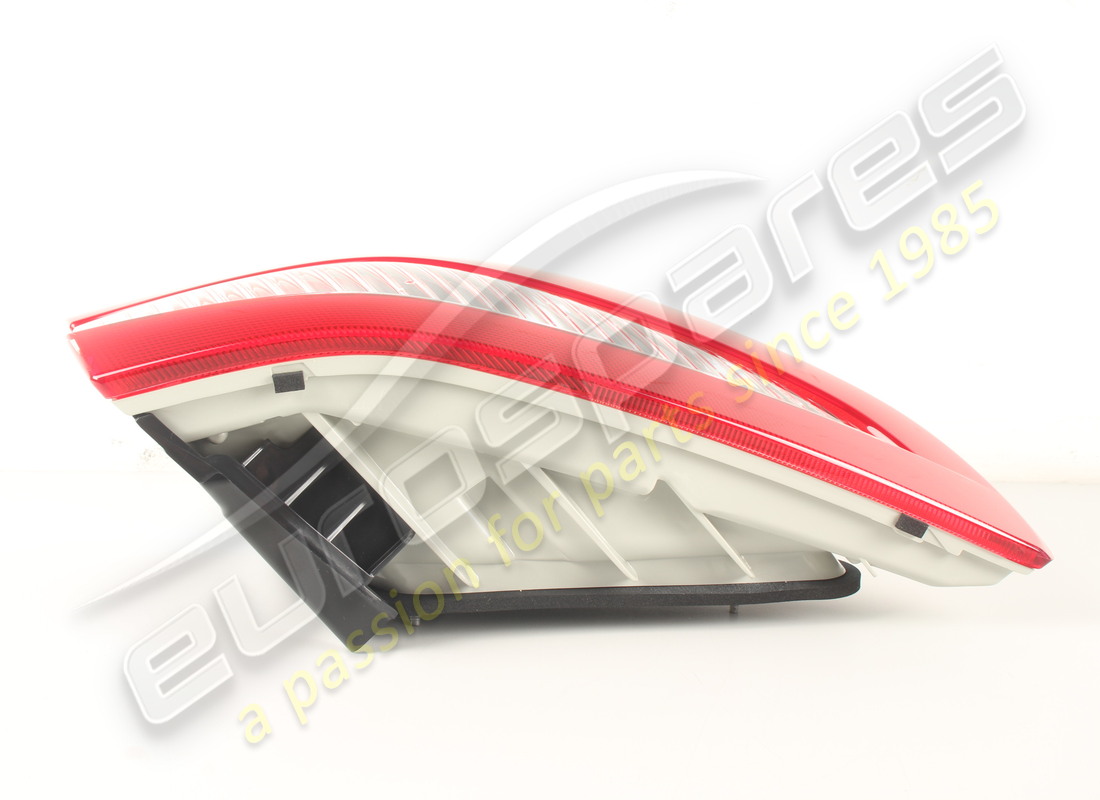 NEW MASERATI LEFT REAR LIGHT.. PART NUMBER 254663 (3) new maserati left rear light.. part number 254663 (3)