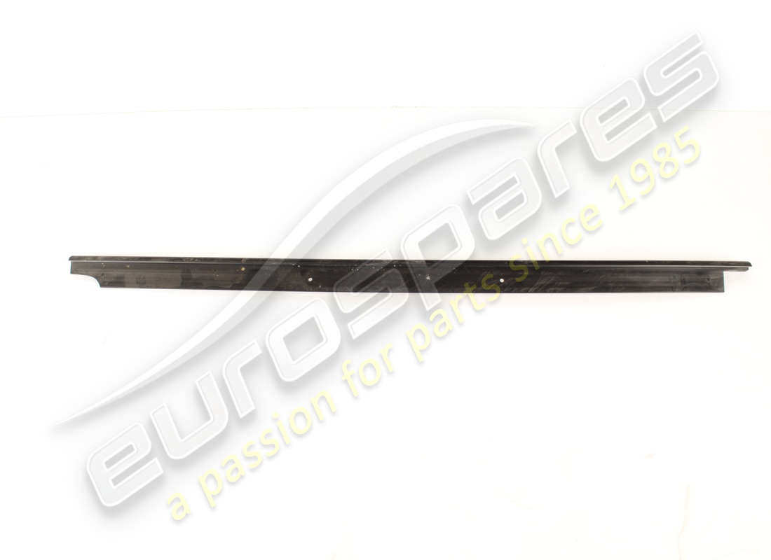 NEW FERRARI LH MOULDING GTS. PART NUMBER 60608400 (1) new ferrari lh moulding gts. part number 60608400 (1)