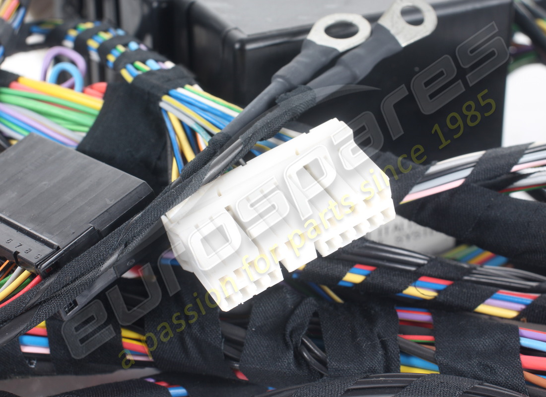 new ferrari lh rear tunnel cables. part number 177914 (3)