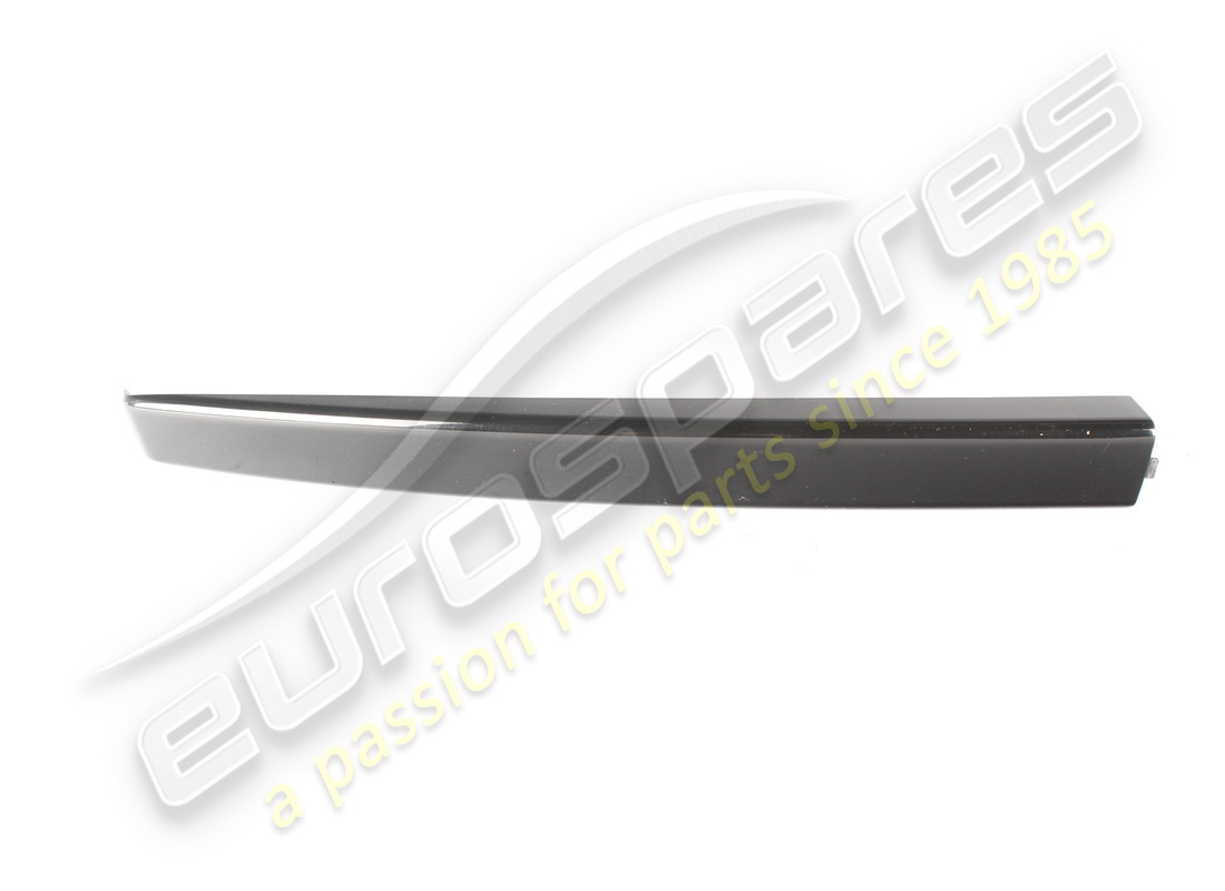 USED MASERATI LEFT FRONT COVER (BLACK). PART NUMBER 670093075 (1) used maserati left front cover (black). part number 670093075 (1)