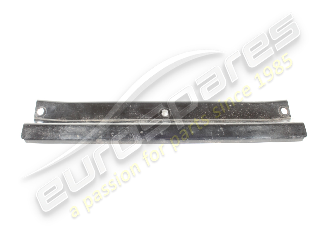 used ferrari front hood contour. part number 65796700 (2)