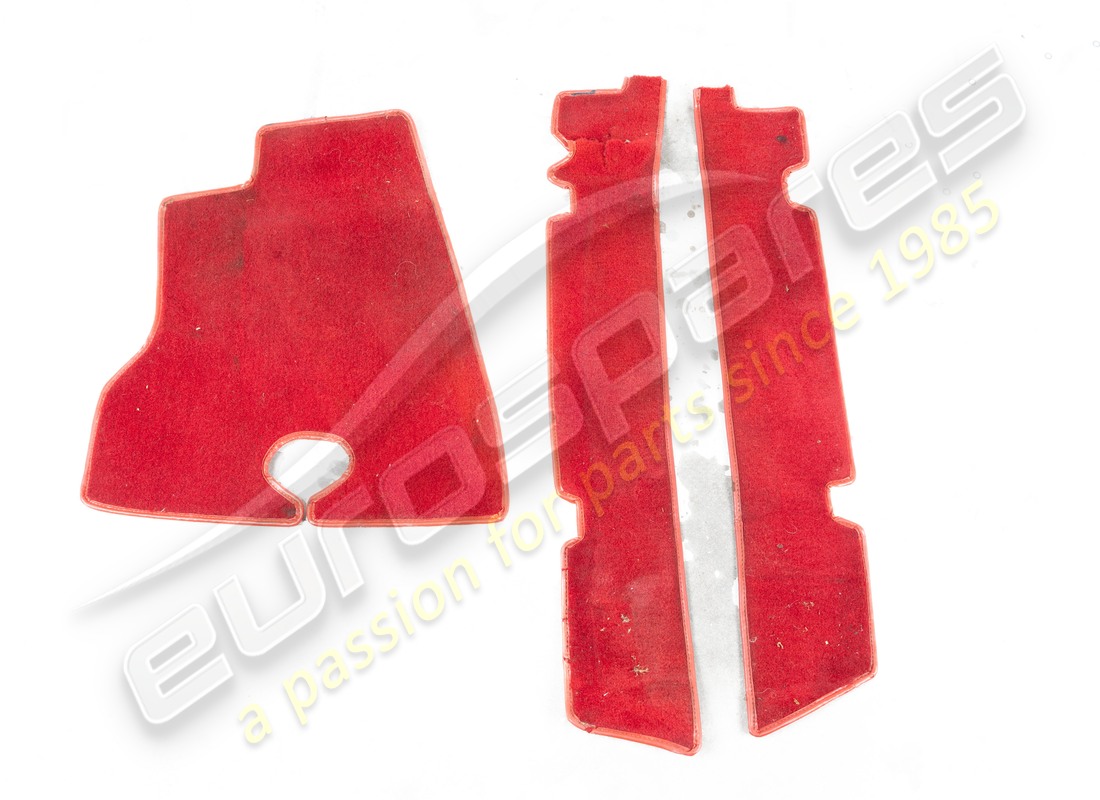 USED FERRARI FRONT LEFT & RIGHT CARPET SET. PART NUMBER 95999641A (16) used ferrari front left & right carpet set. part number 95999641a (16)