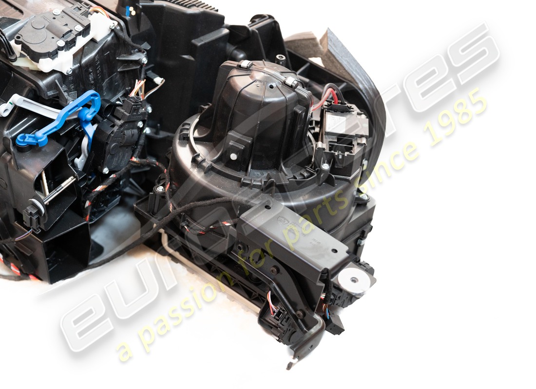 USED LAMBORGHINI HVAC UNIT. PART NUMBER 472820005A (2) used lamborghini hvac unit. part number 472820005a (2)