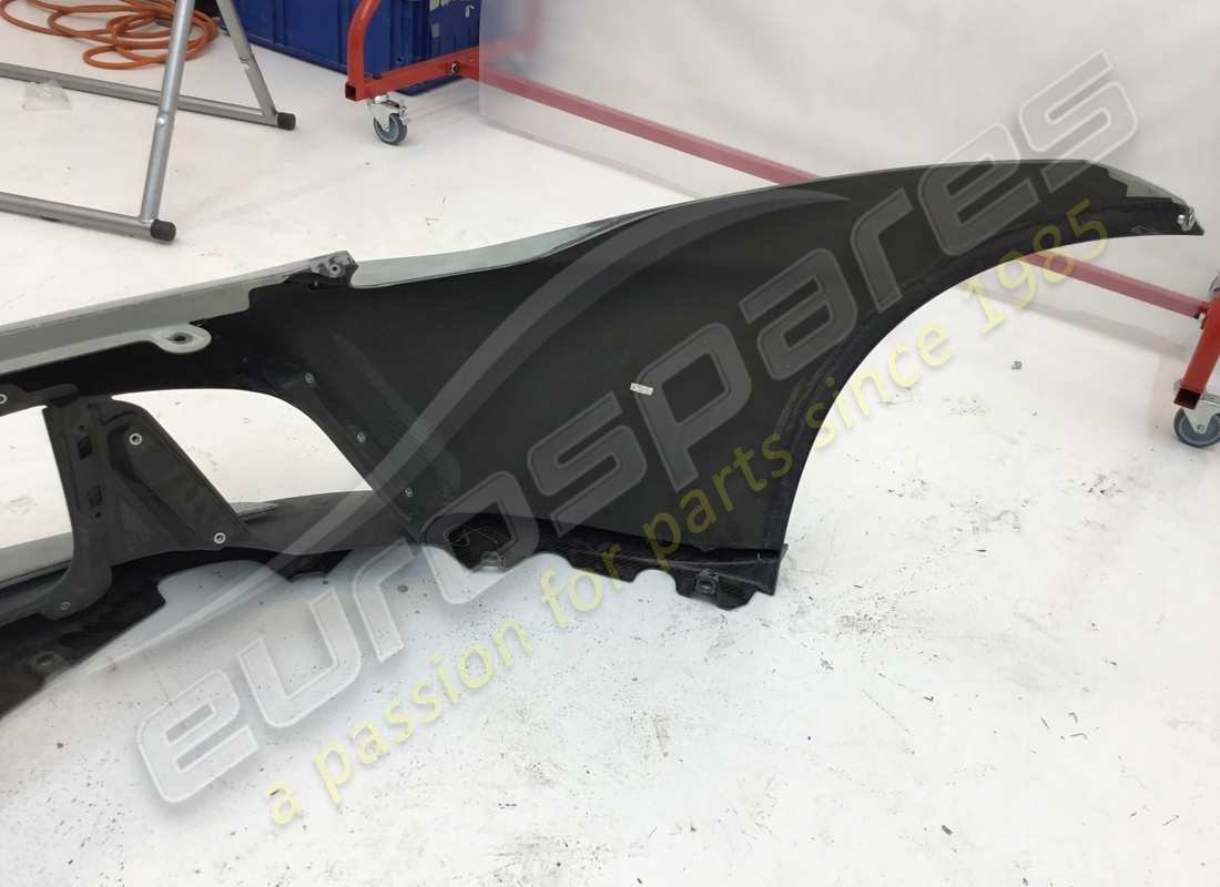 NEW FERRARI COMPLETE FRONT BUMPER. PART NUMBER 85514210 (7) new ferrari complete front bumper. part number 85514210 (7)