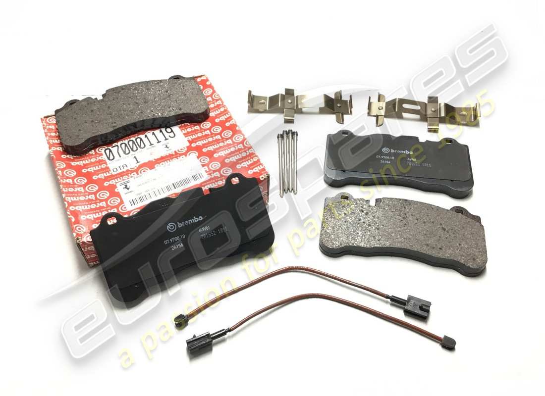 NEW FERRARI CARBON CERAMIC FRONT BRAKE PADS KIT. PART NUMBER 70001119 (1) new ferrari carbon ceramic front brake pads kit. part number 70001119 (1)