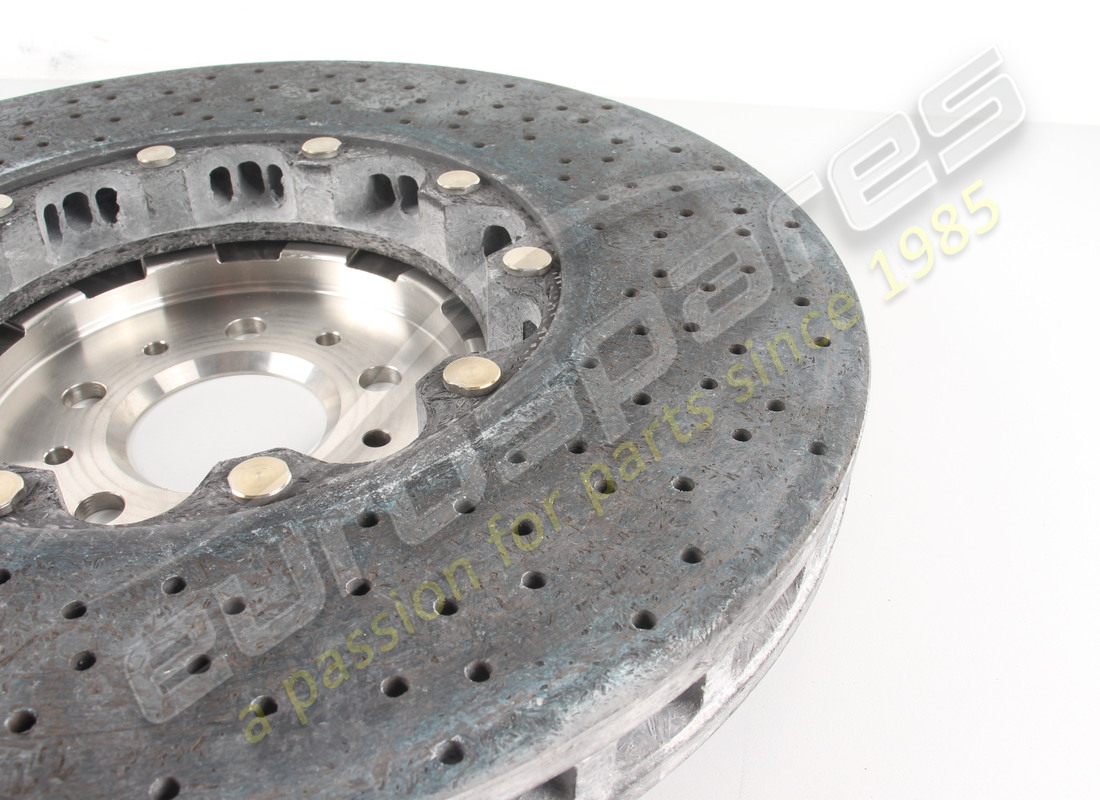 NEW (OTHER) FERRARI FRONT BRAKE DISCS, CARBON CERAMIC. PART NUMBER 225454 (4) new (other) ferrari front brake discs, carbon ceramic. part number 225454 (4)