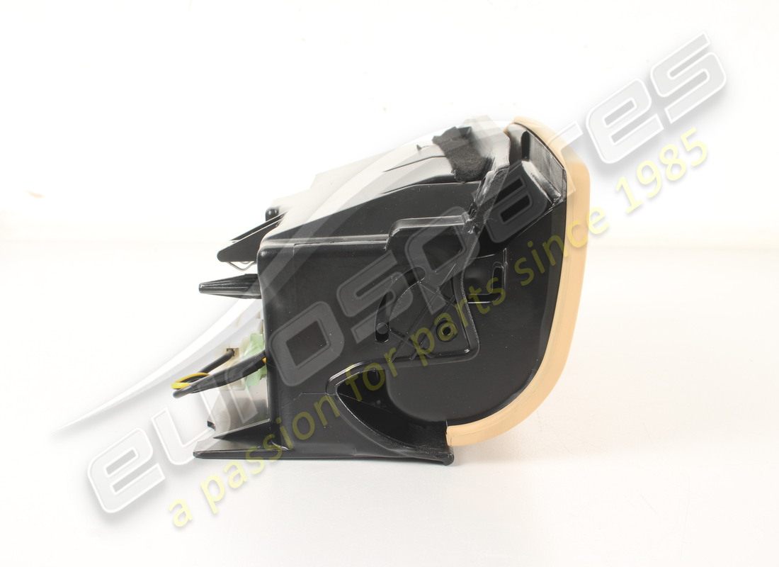 NEW (OTHER) MASERATI REAR ASHTRAY,BEIGE. PART NUMBER 981307830 (4) new (other) maserati rear ashtray,beige. part number 981307830 (4)