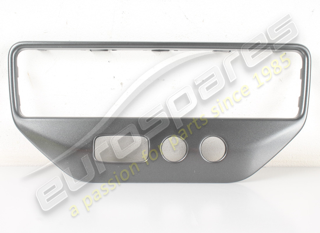 NEW MASERATI SMOKED QUARZ PLATE. PART NUMBER 69924546 (1) new maserati smoked quarz plate. part number 69924546 (1)