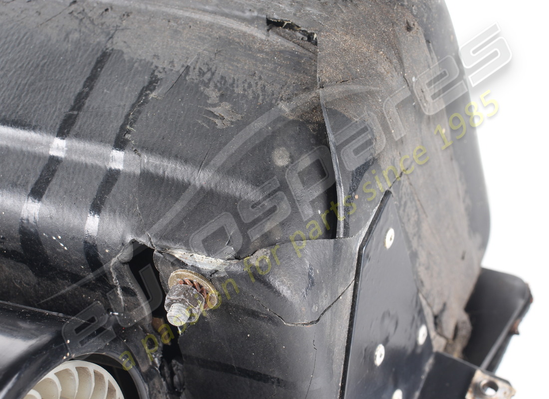 used ferrari evaporator complete rhd part number 61859600 (9)