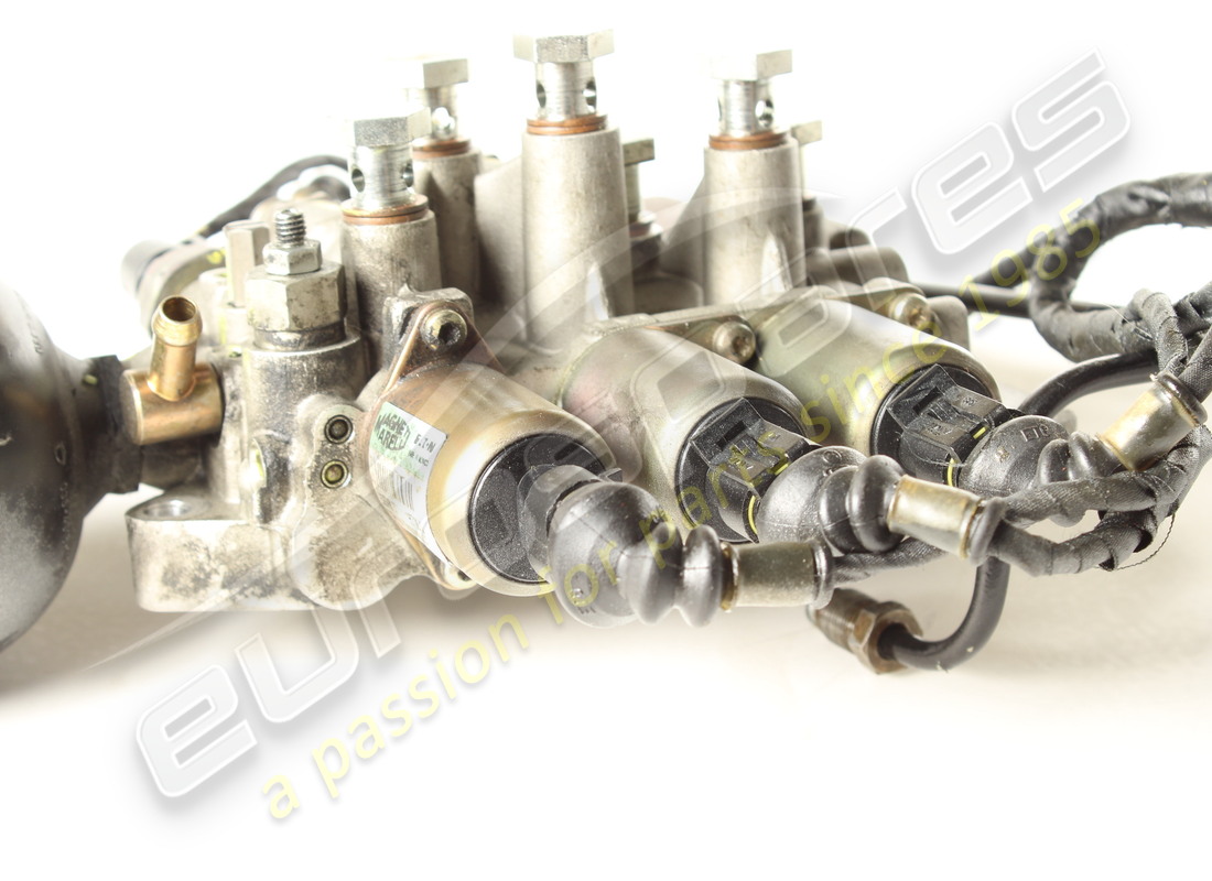 used lamborghini valve block. part number 086325181c (5)