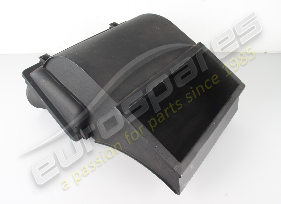 NEW FERRARI RH AIR INLET. PART NUMBER 120798 (4) new ferrari rh air inlet. part number 120798 (4)