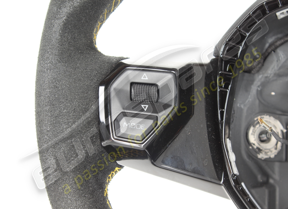 USED LAMBORGHINI STEERING WHEEL. PART NUMBER 470419091 (2) used lamborghini steering wheel. part number 470419091 (2)