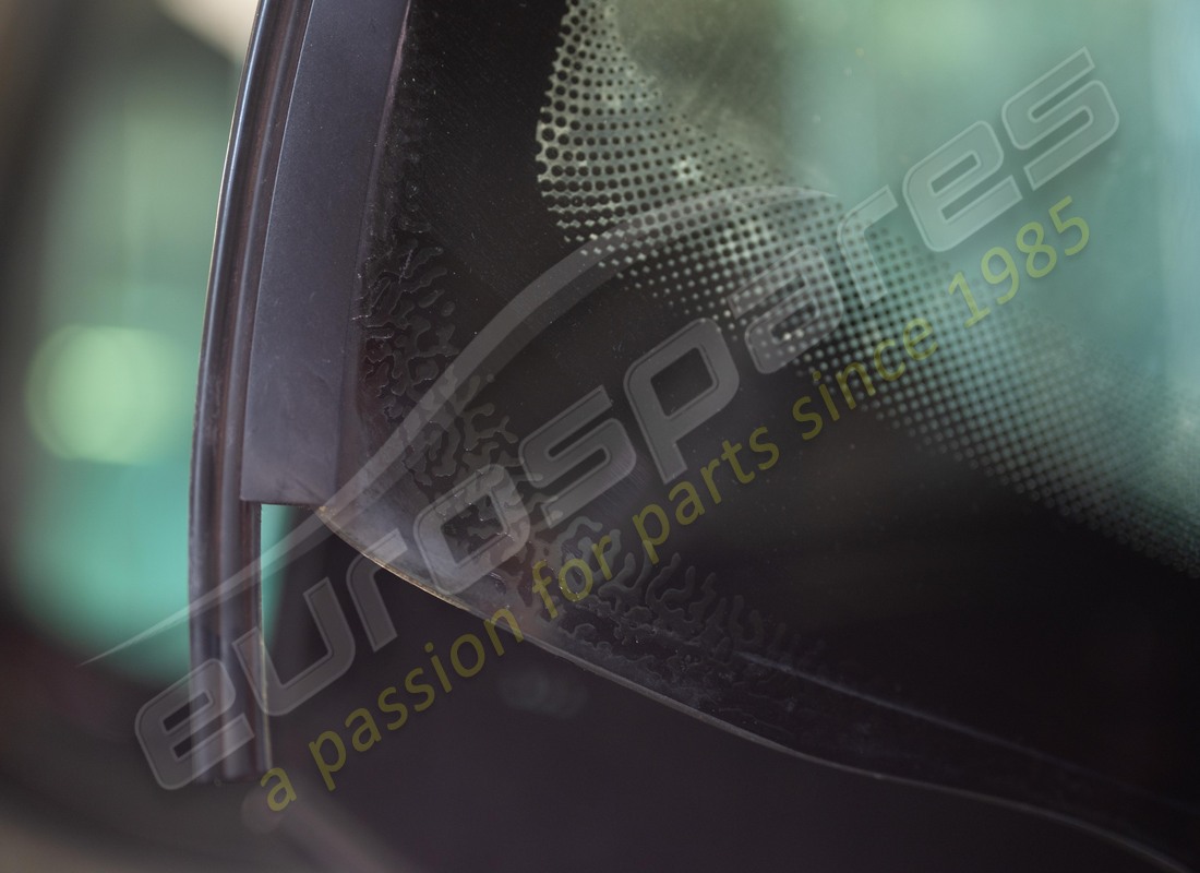 USED FERRARI WINDSHIELD. PART NUMBER 65815600 (3) used ferrari windshield. part number 65815600 (3)