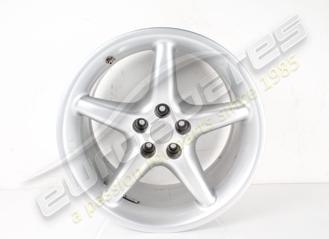 USED FERRARI REAR WHEEL (MAGNESIUM - SPEEDLINE). PART NUMBER 165112 (1) used ferrari rear wheel (magnesium - speedline). part number 165112 (1)