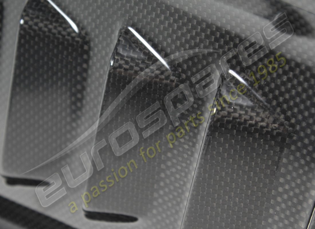 NEW FERRARI RH CARBON LATERAL COSMETIC S. PART NUMBER 83261700 (3) new ferrari rh carbon lateral cosmetic s. part number 83261700 (3)