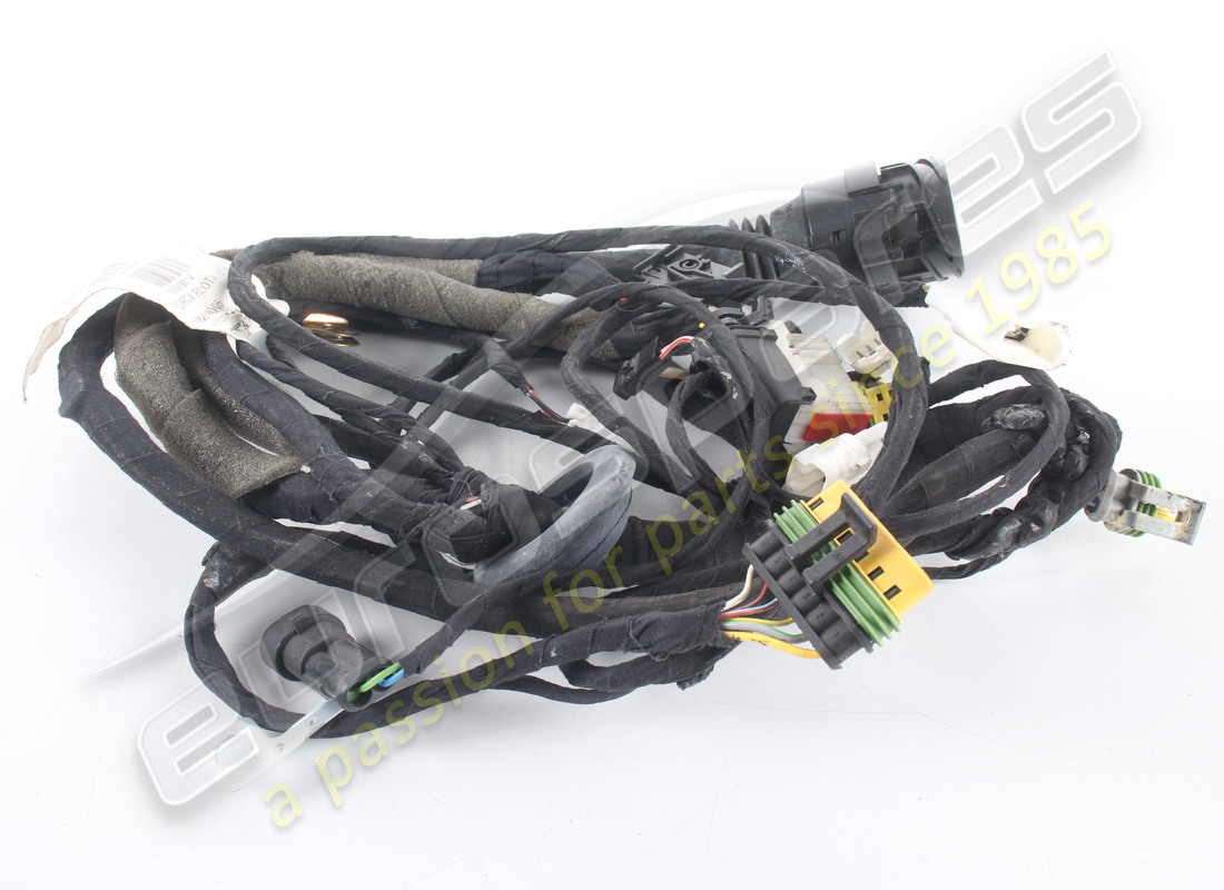 new ferrari driver side door connection. part number 191599 (3)