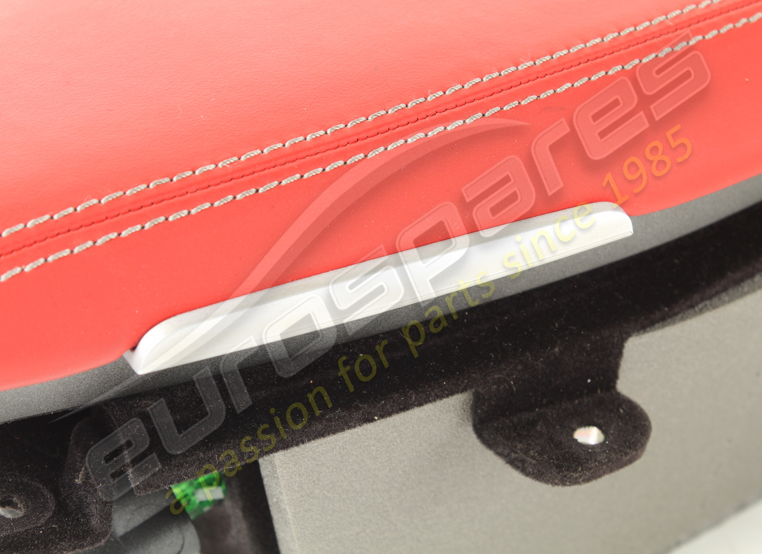 USED FERRARI COMPLETE REAR UNIT TRAY. PART NUMBER 84570900 (7) used ferrari complete rear unit tray. part number 84570900 (7)