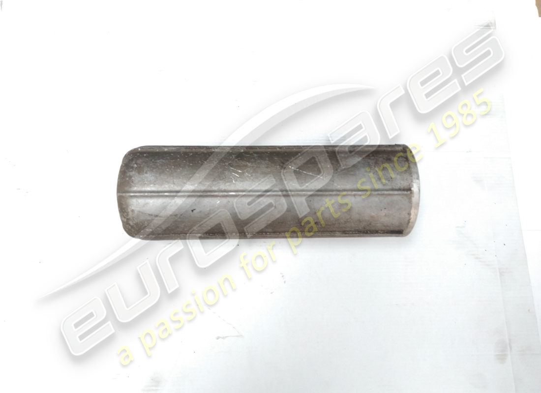 USED LAMBORGHINI OIL FILTER. PART NUMBER 001504611 (1) used lamborghini oil filter. part number 001504611 (1)