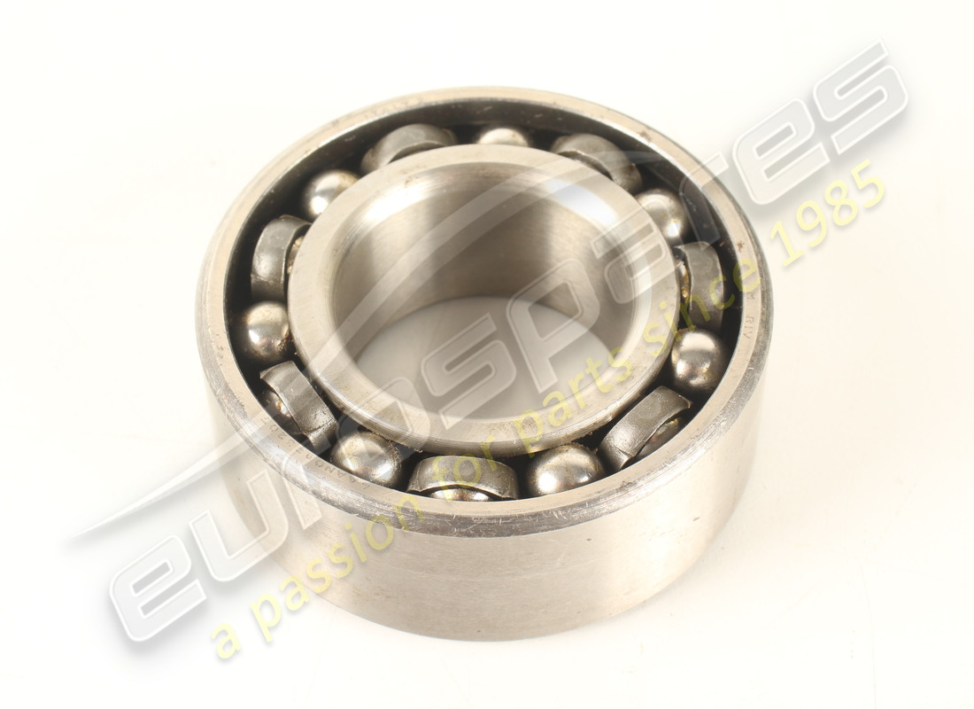 NEW FERRARI DOUBLE BALL BEARING REAR WHEEL. PART NUMBER 95890403 (1) new ferrari double ball bearing rear wheel. part number 95890403 (1)